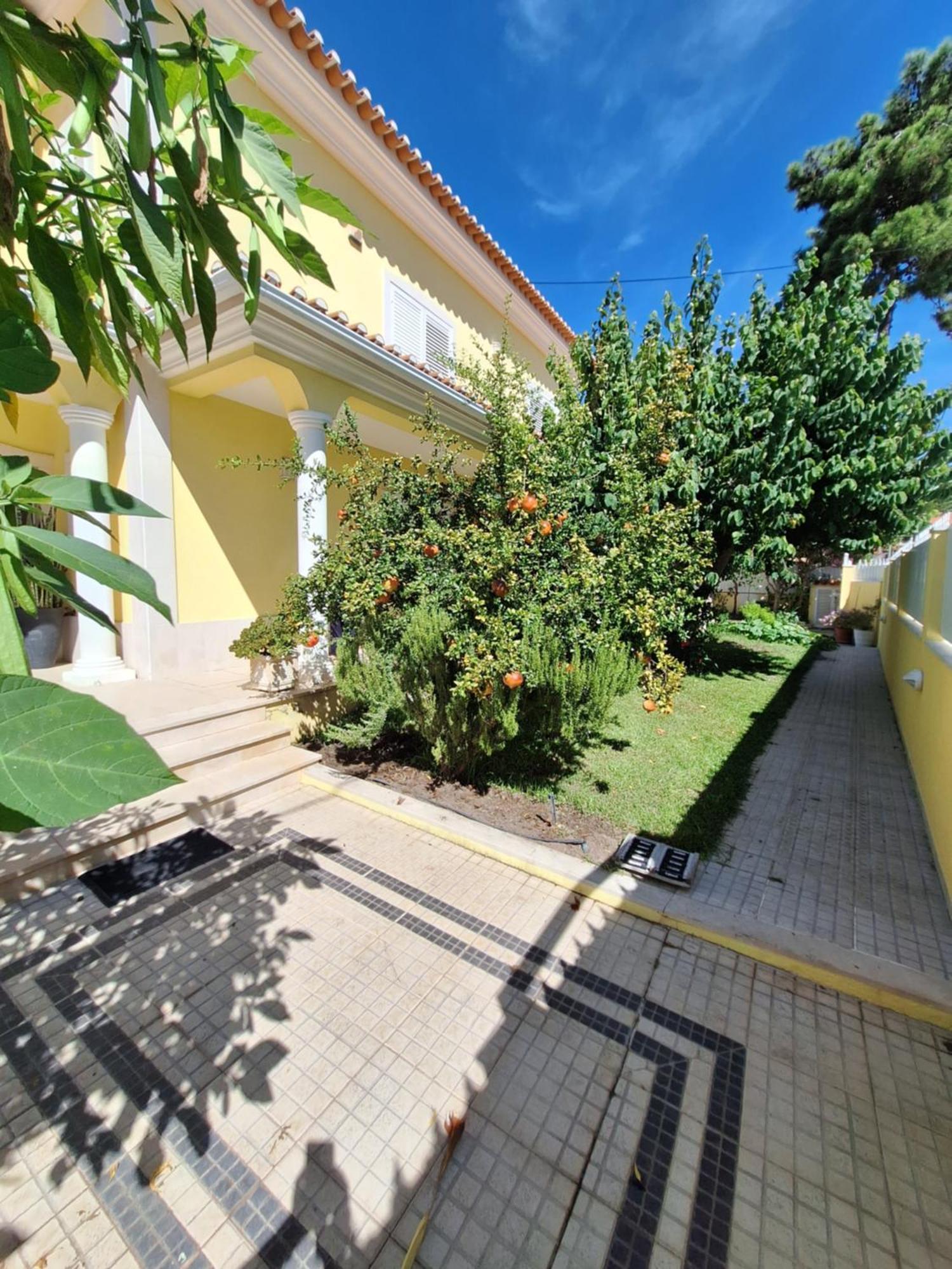 B House Verdizela Corroios Exterior foto